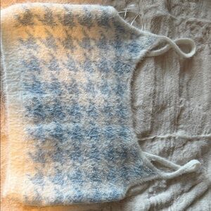 Kendall & Kylie Soft Cream Knit Top